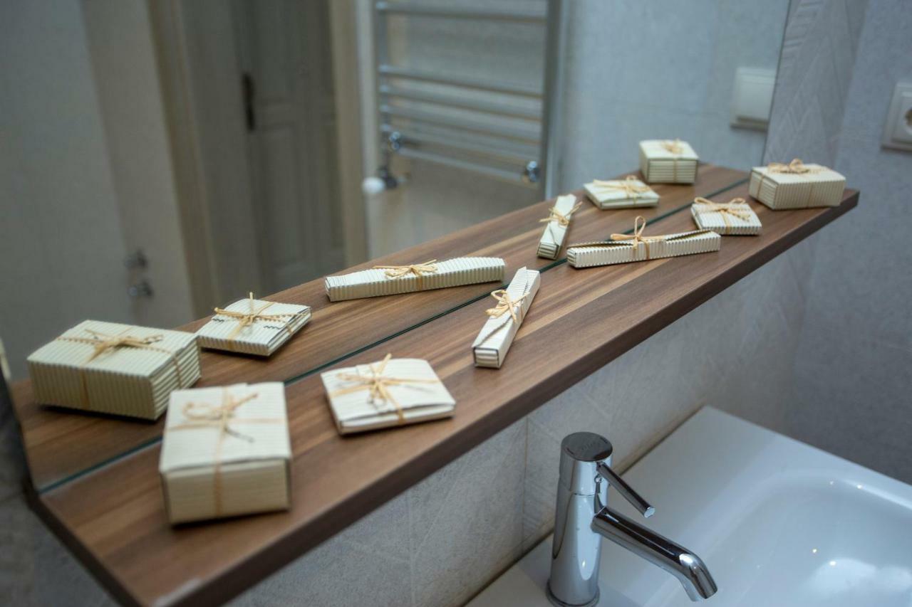 Downtown Hotel Батумі Екстер'єр фото