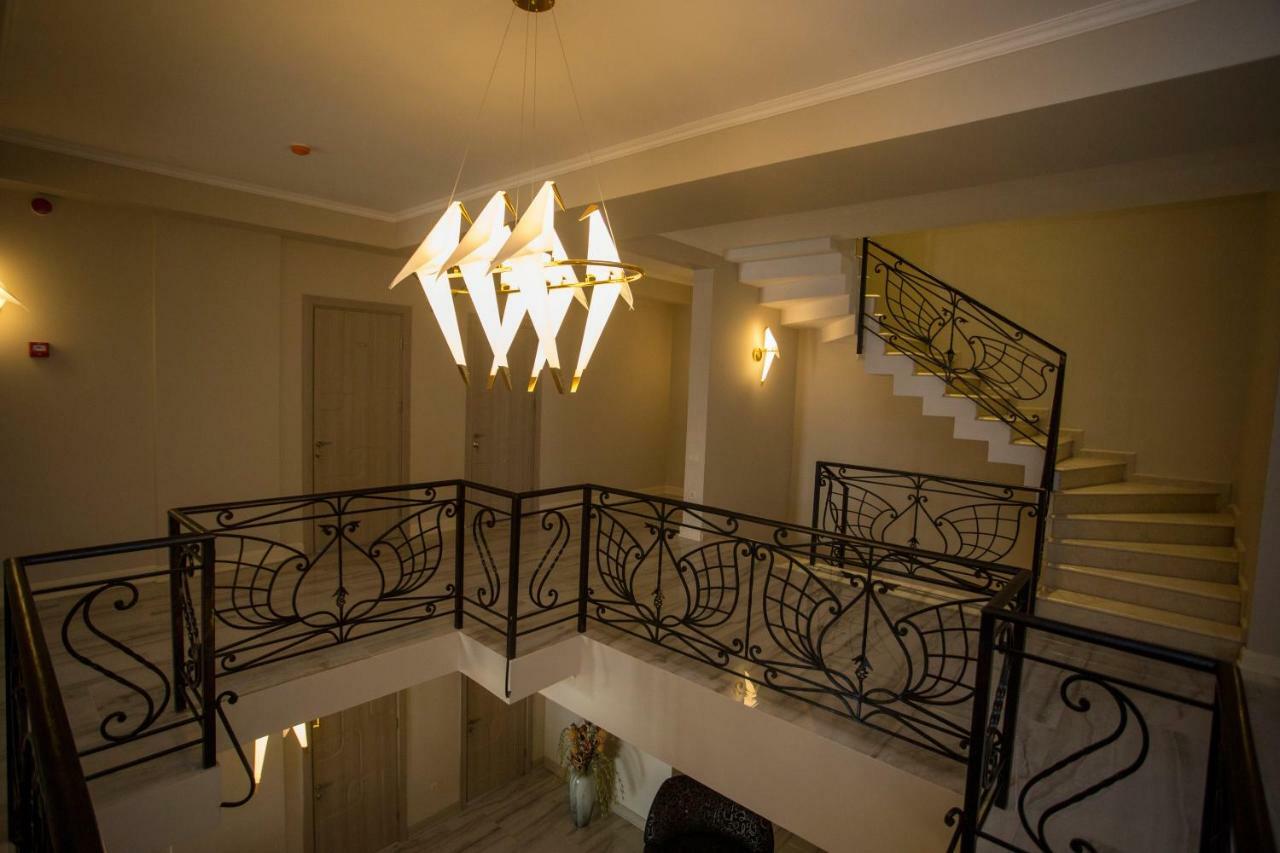 Downtown Hotel Батумі Екстер'єр фото