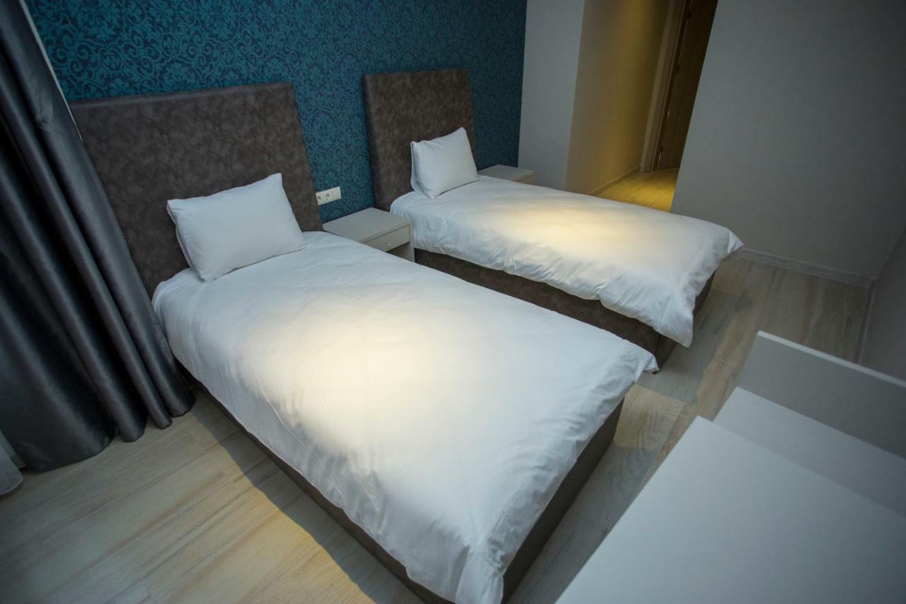 Downtown Hotel Батумі Екстер'єр фото