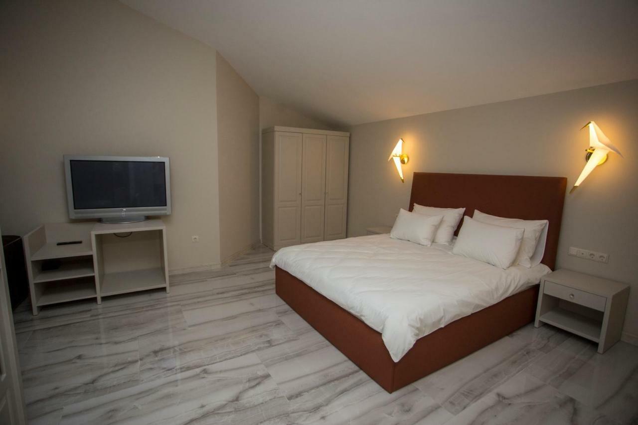 Downtown Hotel Батумі Екстер'єр фото