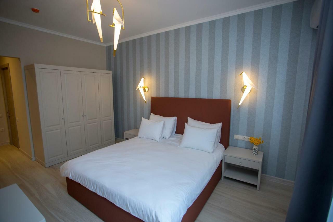 Downtown Hotel Батумі Екстер'єр фото